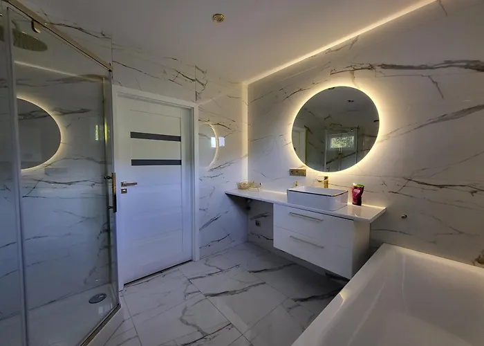 Daisy Апартаменты Свебодзице